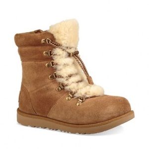 UGG Viki Waterproof Chestnut Boots Size 4